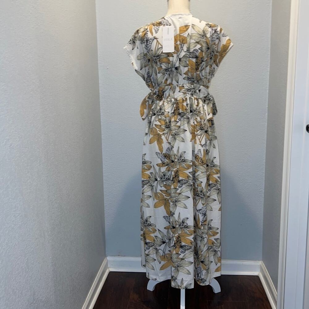 HIKA Floral and Butterflies MIDI Dress - NWT - Size M - Picture 6 of 13